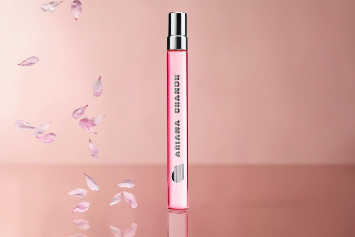Why Ariana Grande Cloud Pink Eau de Parfum Stays in High Demand