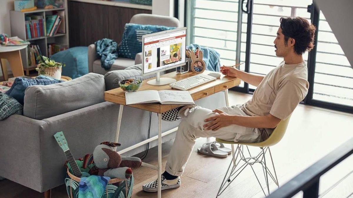 Why the HP 2025 22" All-in-One Works—Even with a Celeron Processor